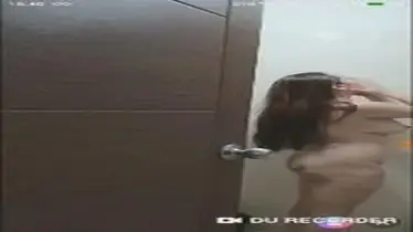 Streamer Cantik Live Bigo Pamer Memek Becek
